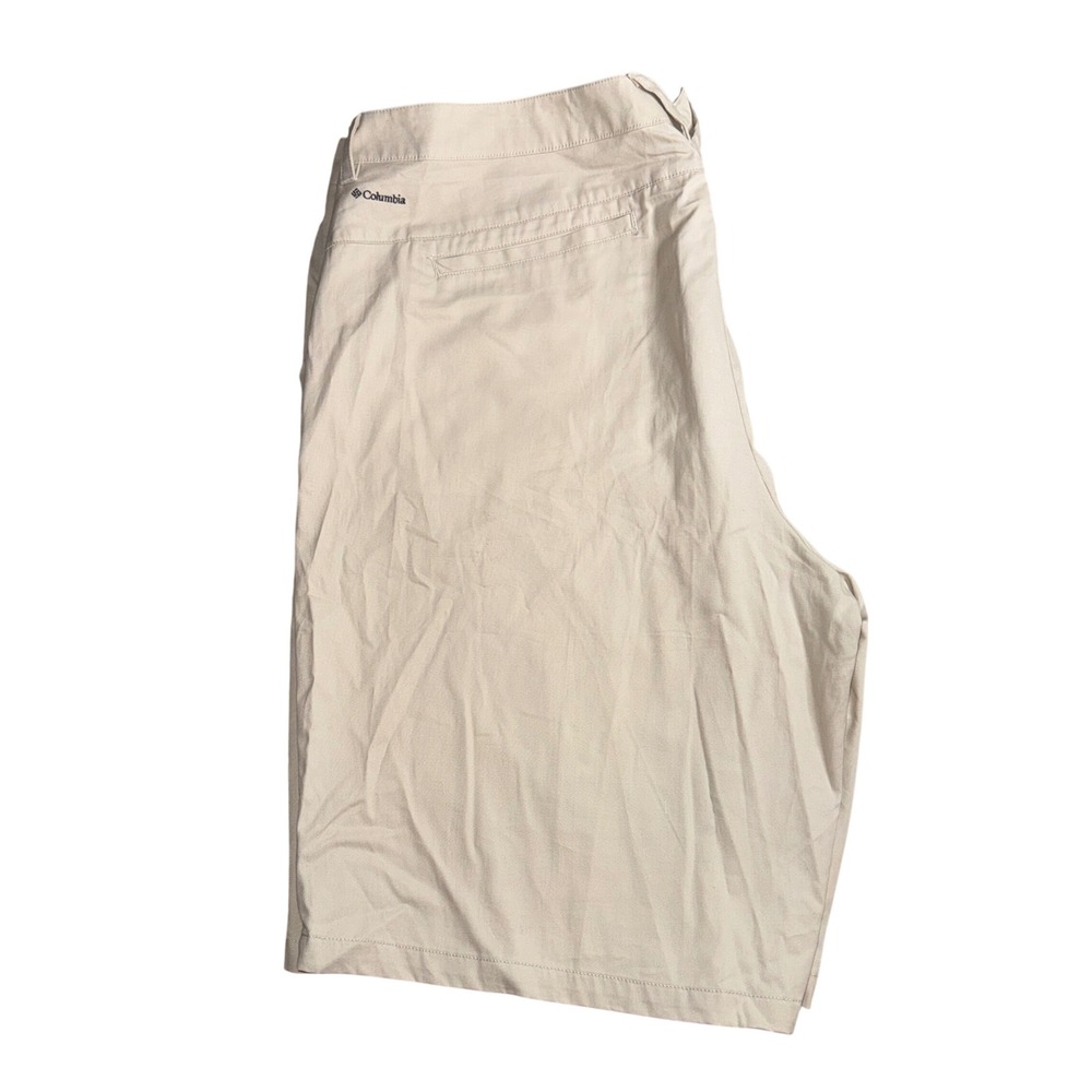 Columbia Shorts 22W Tan Khaki Cotton Twill Hiking Casual Outdoor Utility